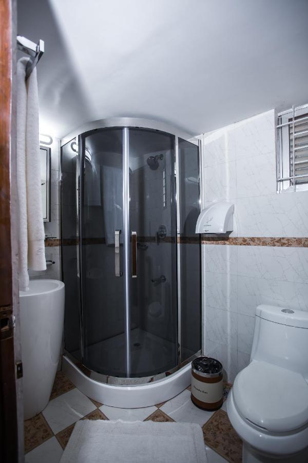 Shinepukur Suites Дака Екстериор снимка