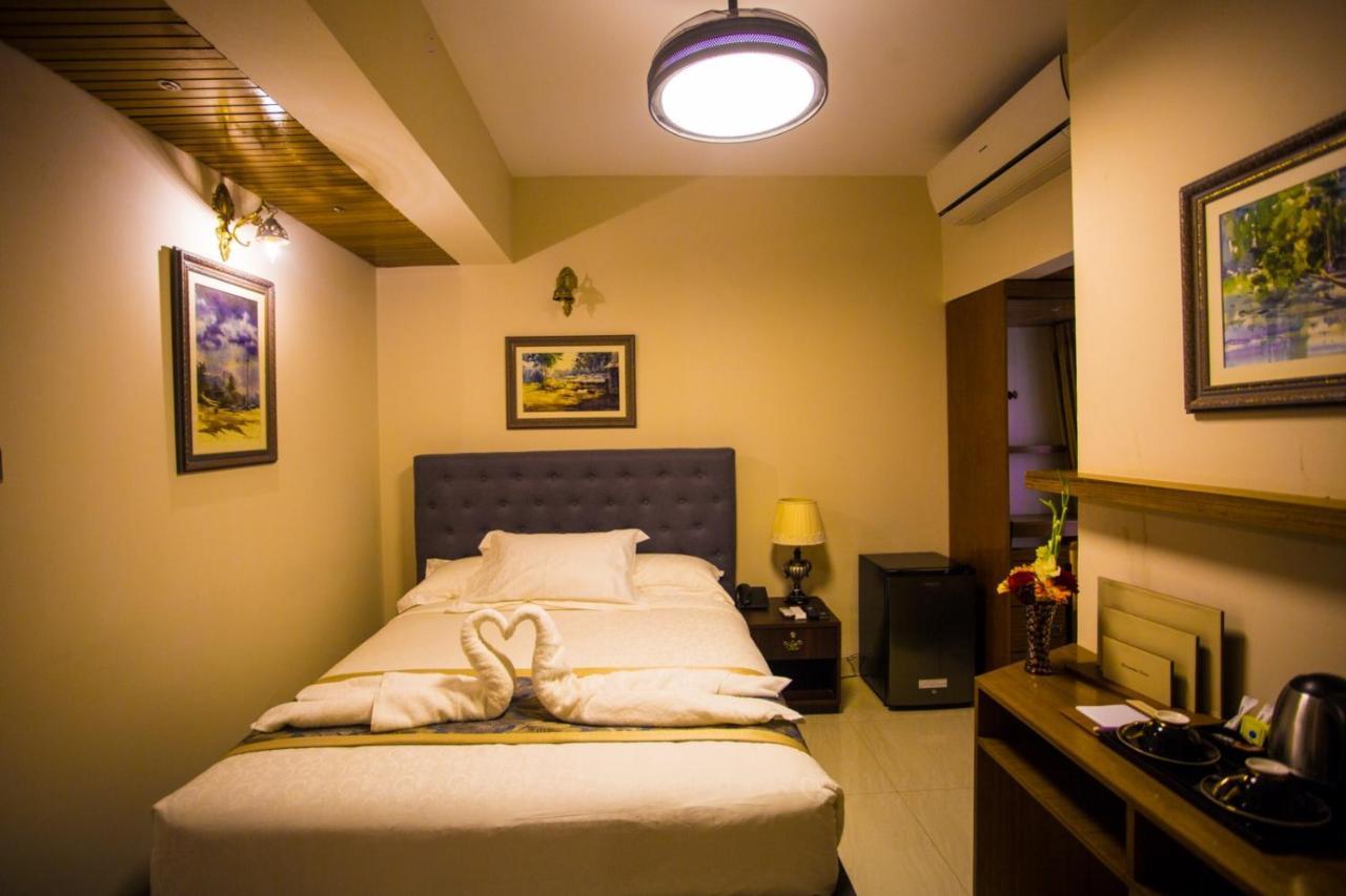 Shinepukur Suites Дака Екстериор снимка
