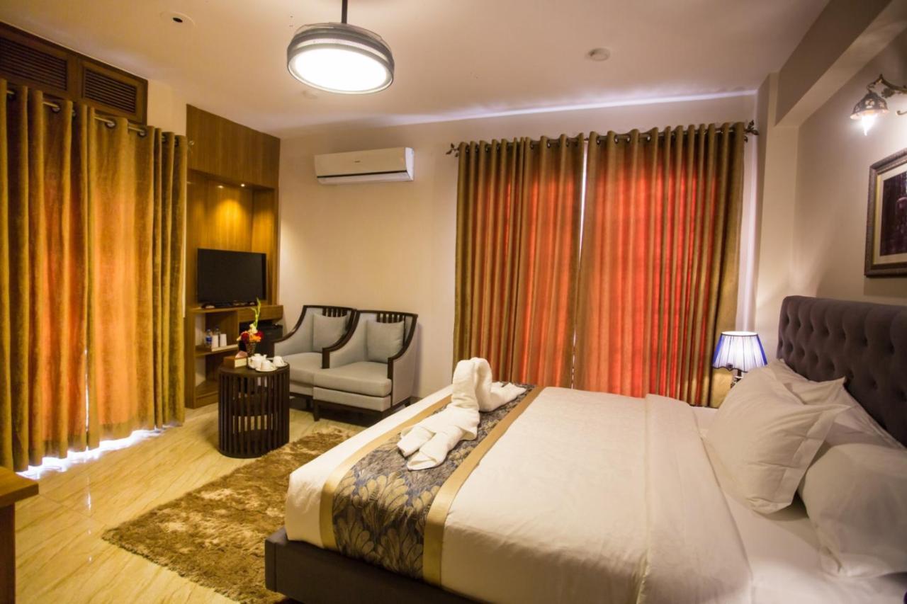 Shinepukur Suites Дака Екстериор снимка