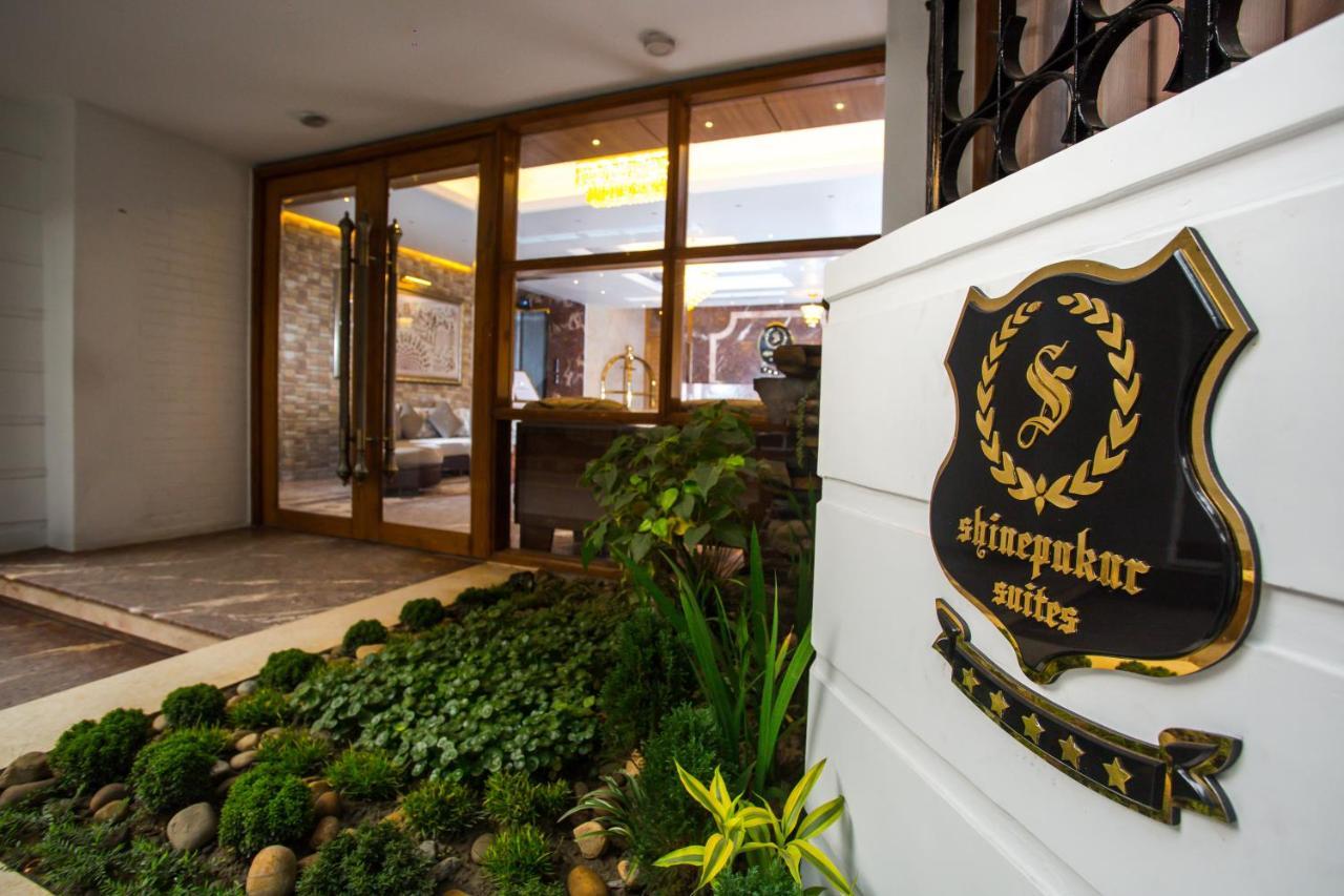 Shinepukur Suites Дака Екстериор снимка